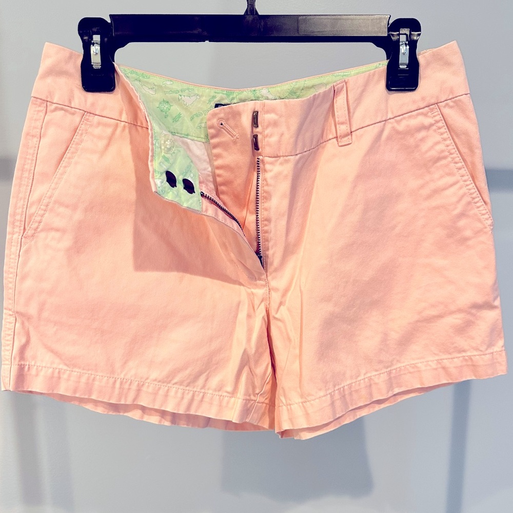 Vineyard vines pink cotton shorts size 4